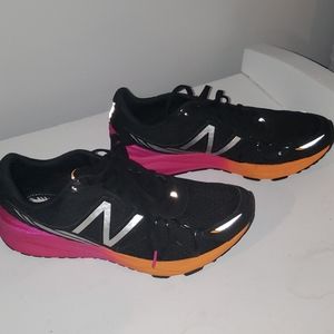New balance 10.5 wide sneakers